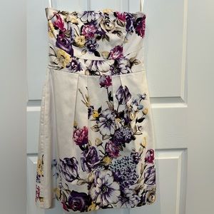 White House Black Market White Floral Strapless Dress Size 8